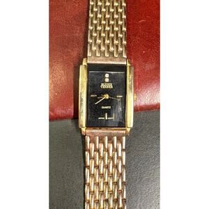 VTG Men's Bijoux Terner Watch, Gold Tone with Black Face